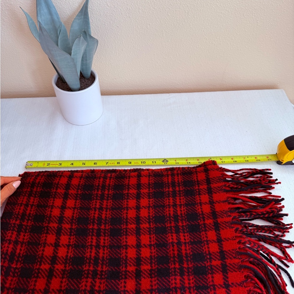 Polo Ralph Lauren Red and Black Plaid Wool Blend Scarf Made in Italy - Picture 7 of 8